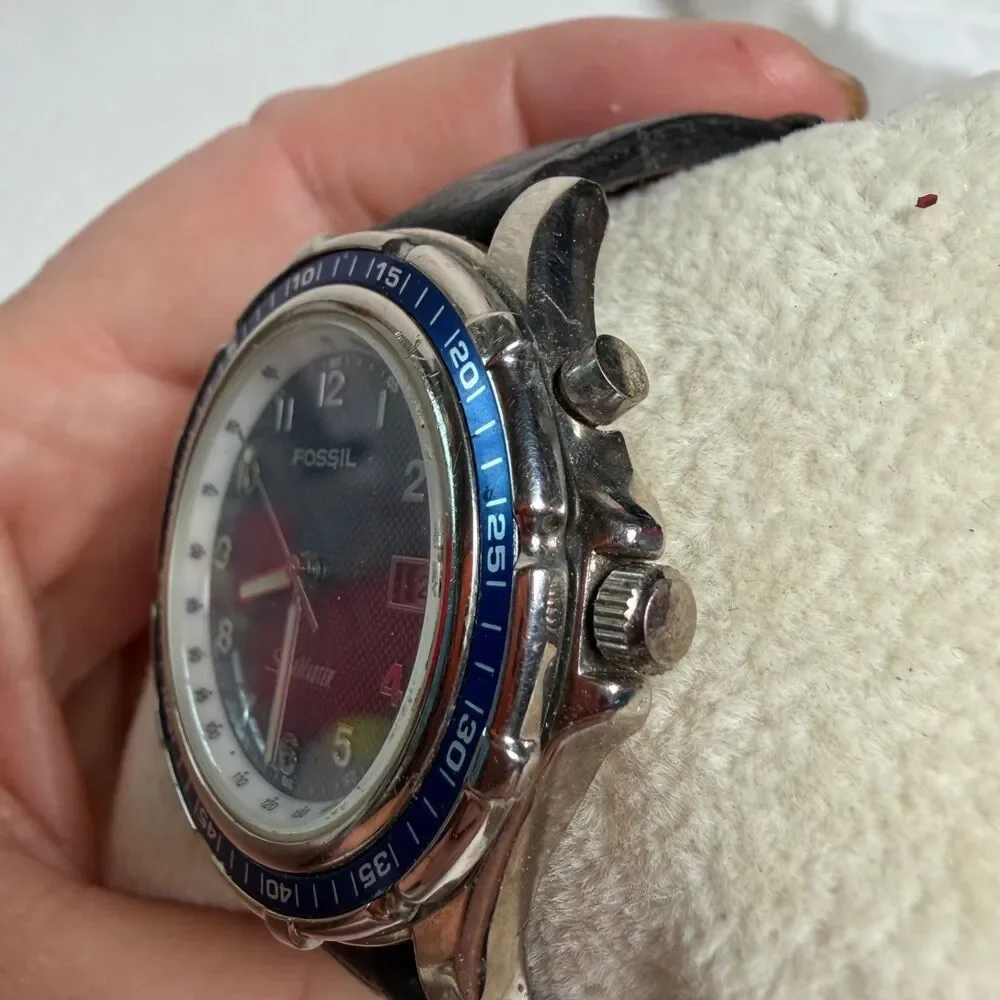 Vintage Fossil StarMaster LU-2505 Gray Dial Blue Bezel Leather Watch Date AS-IS
